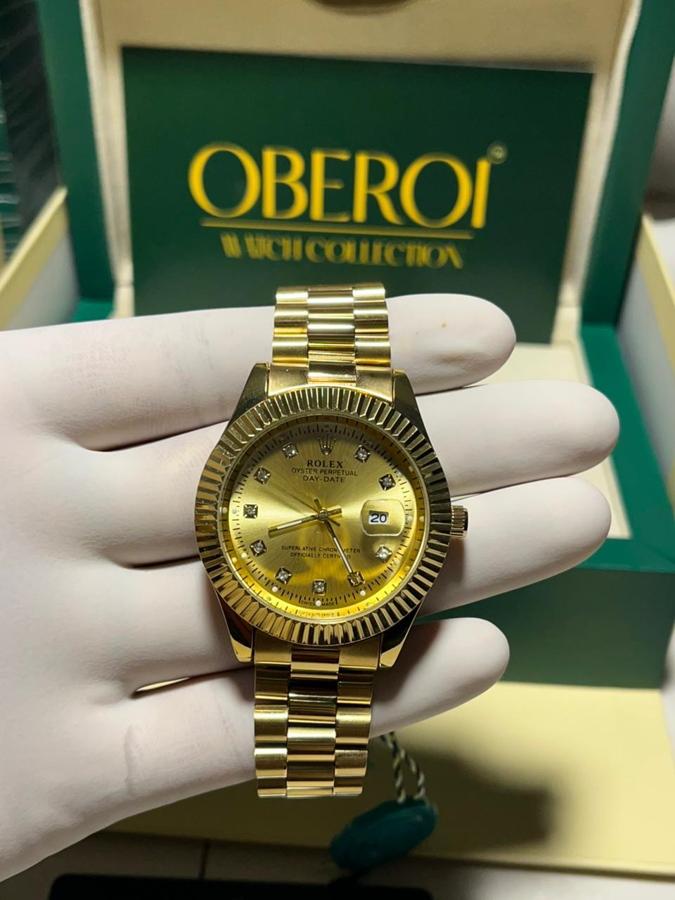 Golden Crown Date – Luxury Edition