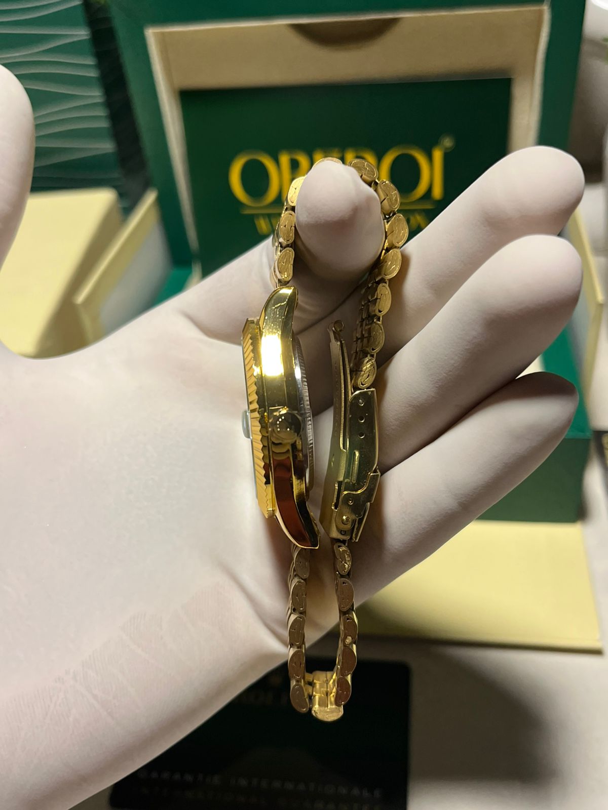 Emerald Gold Date – Royal Edition