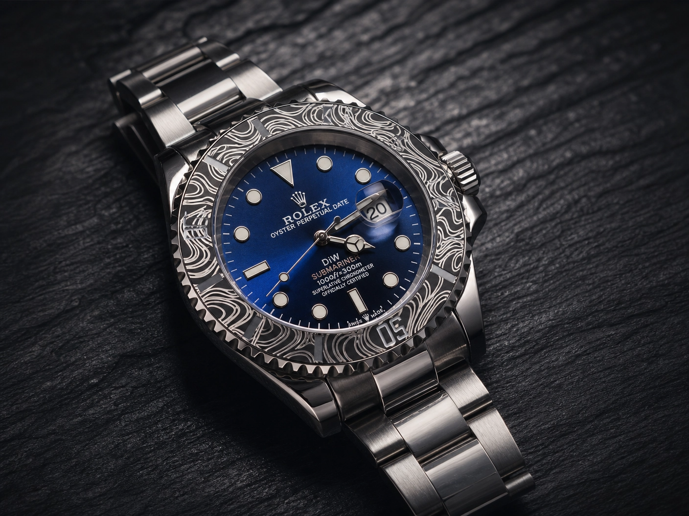 ROLXE Submariner Watch, Silver-Tone Stainless Steel Bracelet, Date Display, Rotating Bezel